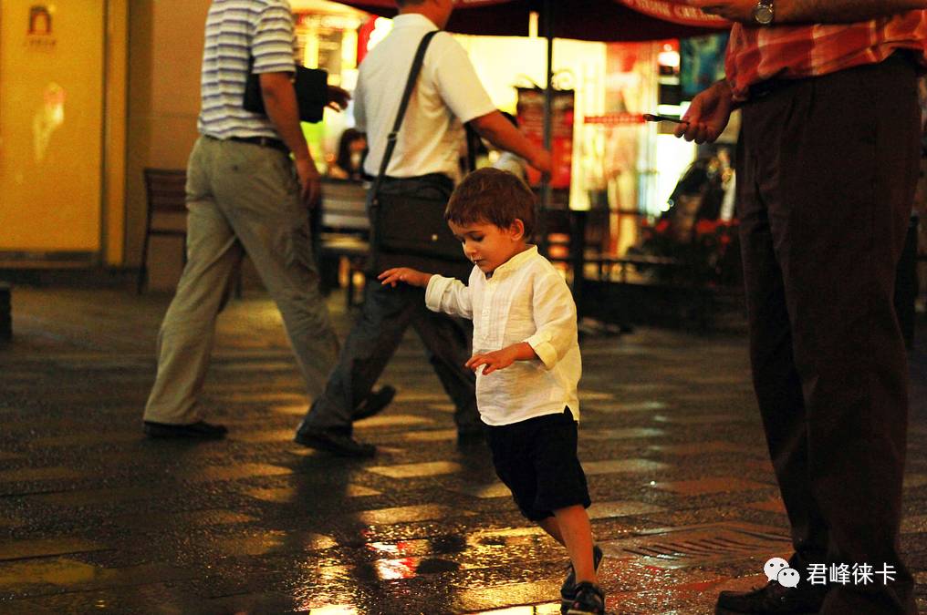 都说50mm是一生中必须拥有的镜头,但怎样才能用好它?