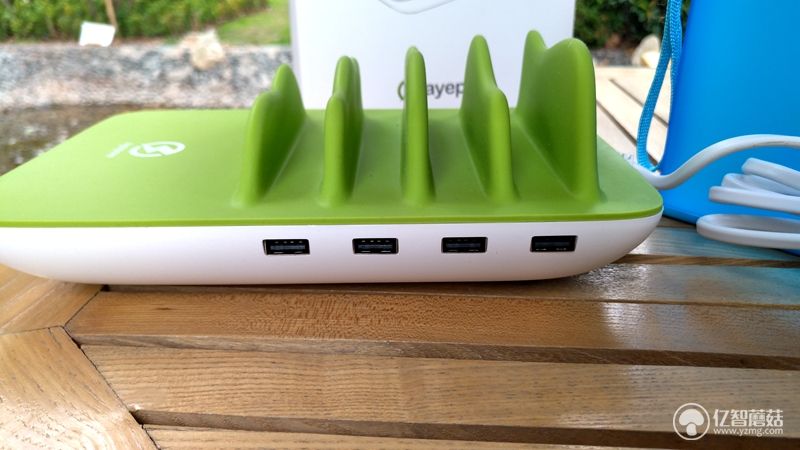 艾泡智能充电器,横看成岭侧成峰跟读