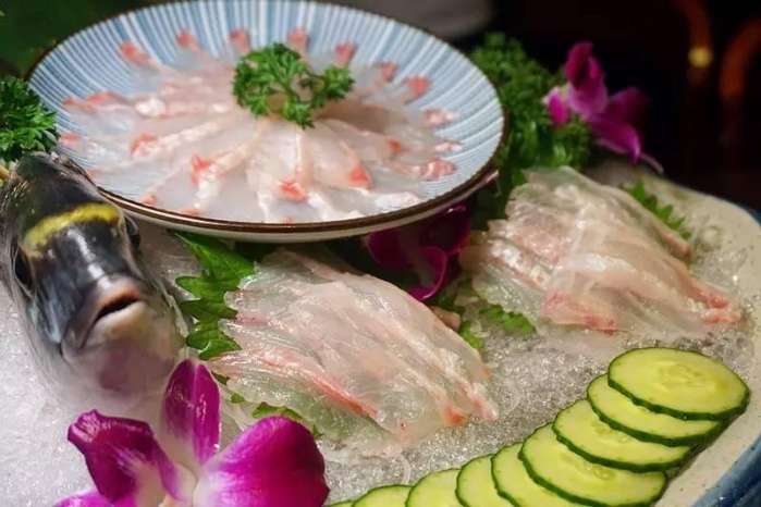 所有的美好都藏在不经意间,日式顶级活造刺身料理等你来寻味!