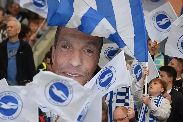 布莱顿位居英超首榜第一名,布莱顿vs曼城列队欢迎