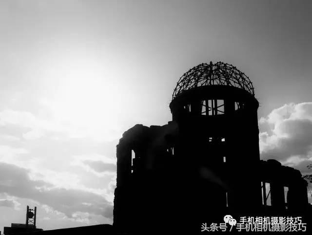 发朋友圈高级拍照姿势教程 (朋友圈被赞爆的拍照姿势2.0)