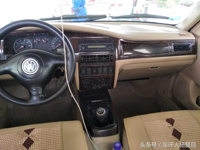 1万左右后排能放平的车,b级空间大动力足的轿车