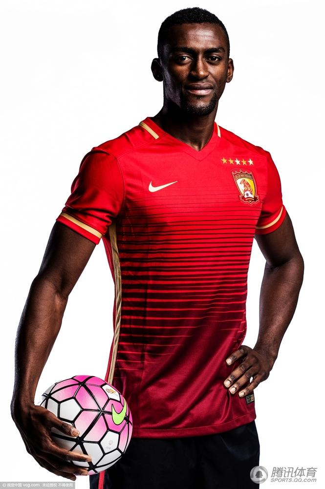 广州恒大新赛季官方写真照图片,恒大写真图片大全