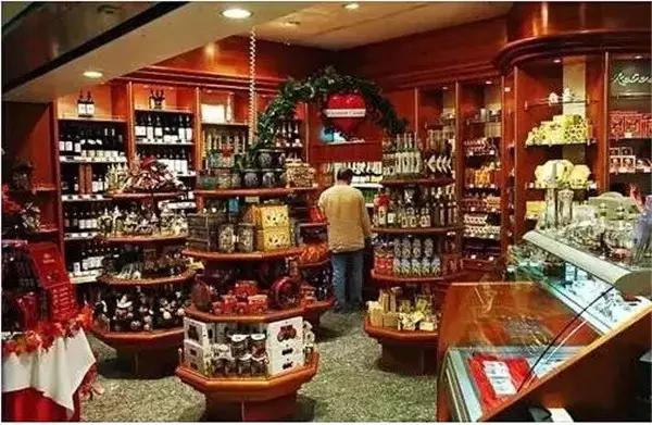 乌鲁木齐免税店装修案例 (乌鲁木齐西门免税店)