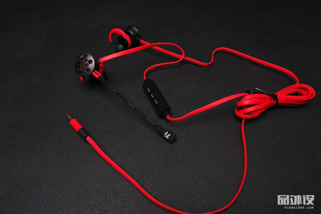 TteSPORTS隐者PRO专业版入耳式游戏耳机评测