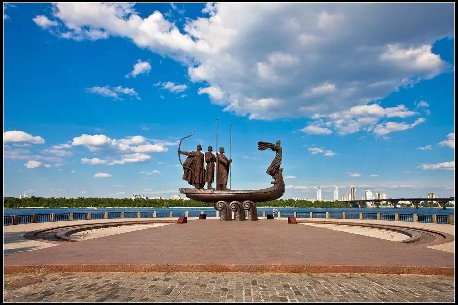 美丽带路|“全球十大美女之都”中傲居榜首的国度,最迷人的其实是……