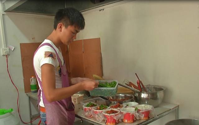 搬迁户自主创业,搬迁群众创业就业能力不足