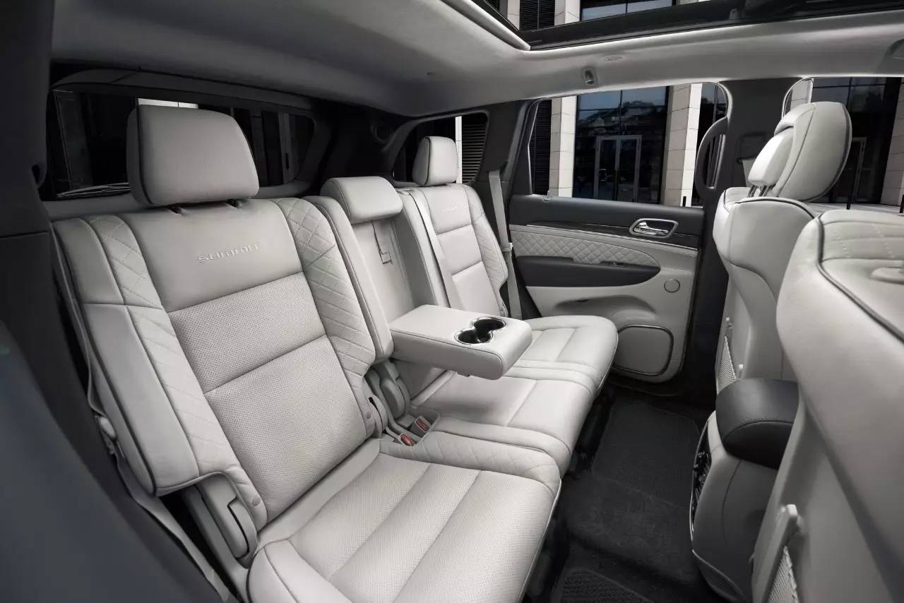 史上最豪华的jeep大切诺基,jeep百万大切诺基