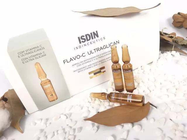 敷面膜太麻烦？护肤神器安瓶拯救你的世纪懒癌