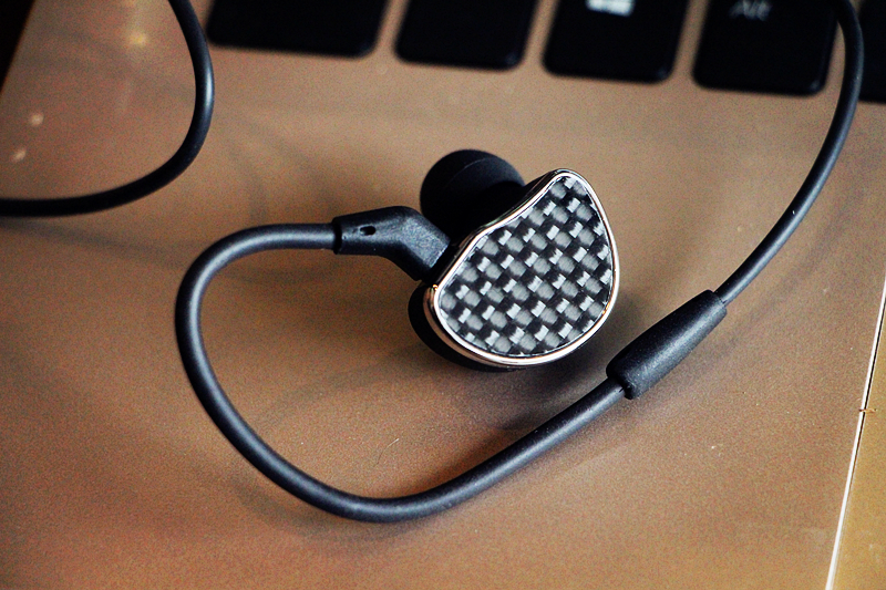 一条650元的耳机线，可让IPhone音质提升至“发烧级”？