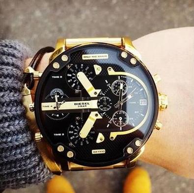 永不过时的五款腕表,这些腕表都有时装元素