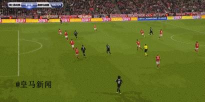 卡塞米罗走向莫德里奇,卡塞米罗转身皇马由守转攻