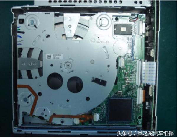 宝马车载6碟dvd盒不弹了怎么办,宝马影碟机卡碟哪里好修