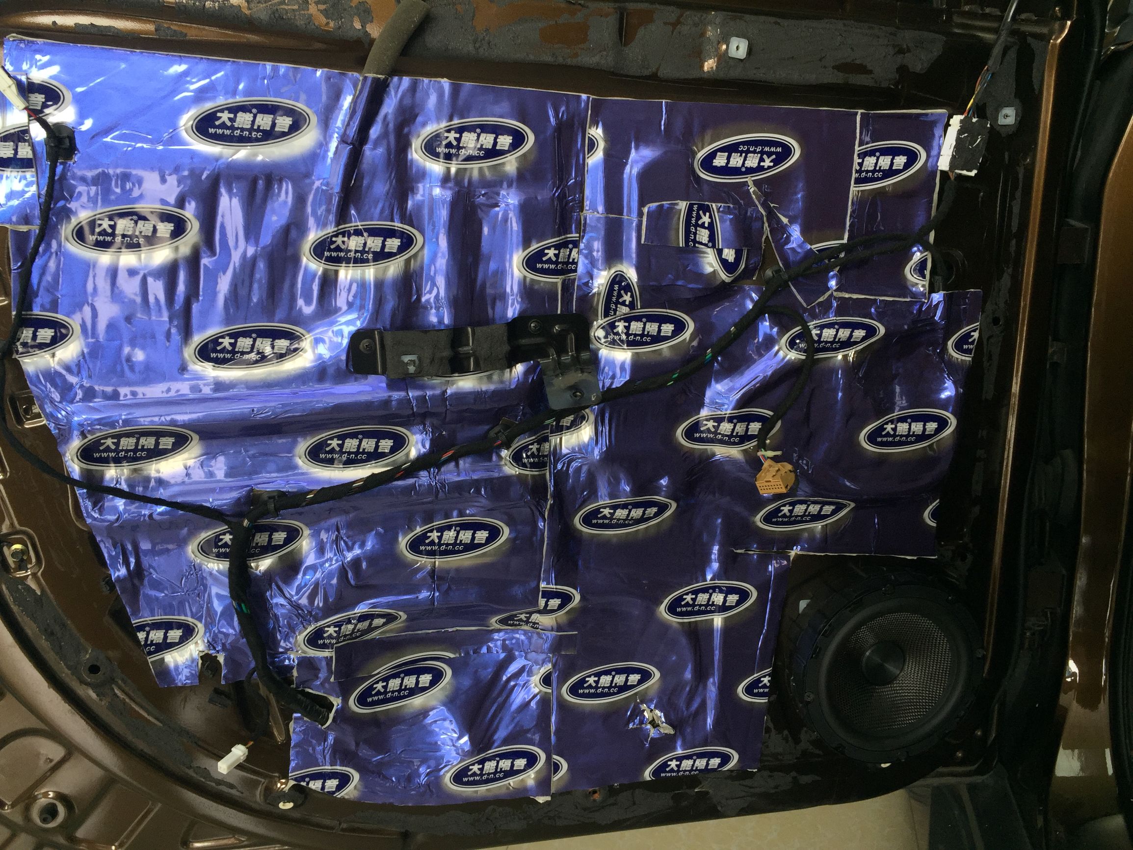 瑞虎汽车音响使用教程,奇瑞瑞虎8plus2.0豪耀版音响效果