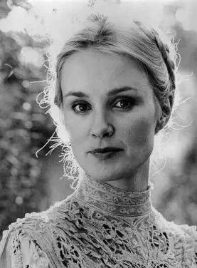 宿敌贝蒂和琼全集在线观看,宿敌贝蒂和琼第一季完整