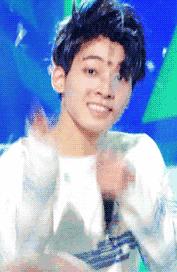 适合深瞳的半年抛美瞳测评,什么牌子的美瞳透氧量高测评