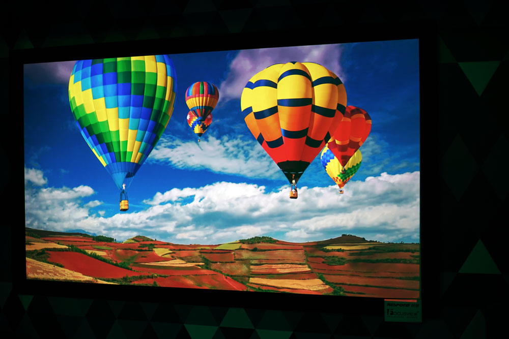 奥图码投影机家用哪款好,投影机2万左右