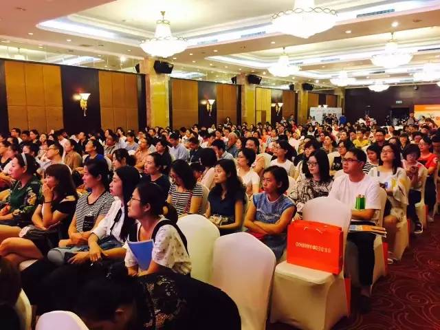 早教专家育儿讲座流程,武汉金宝贝育儿视频