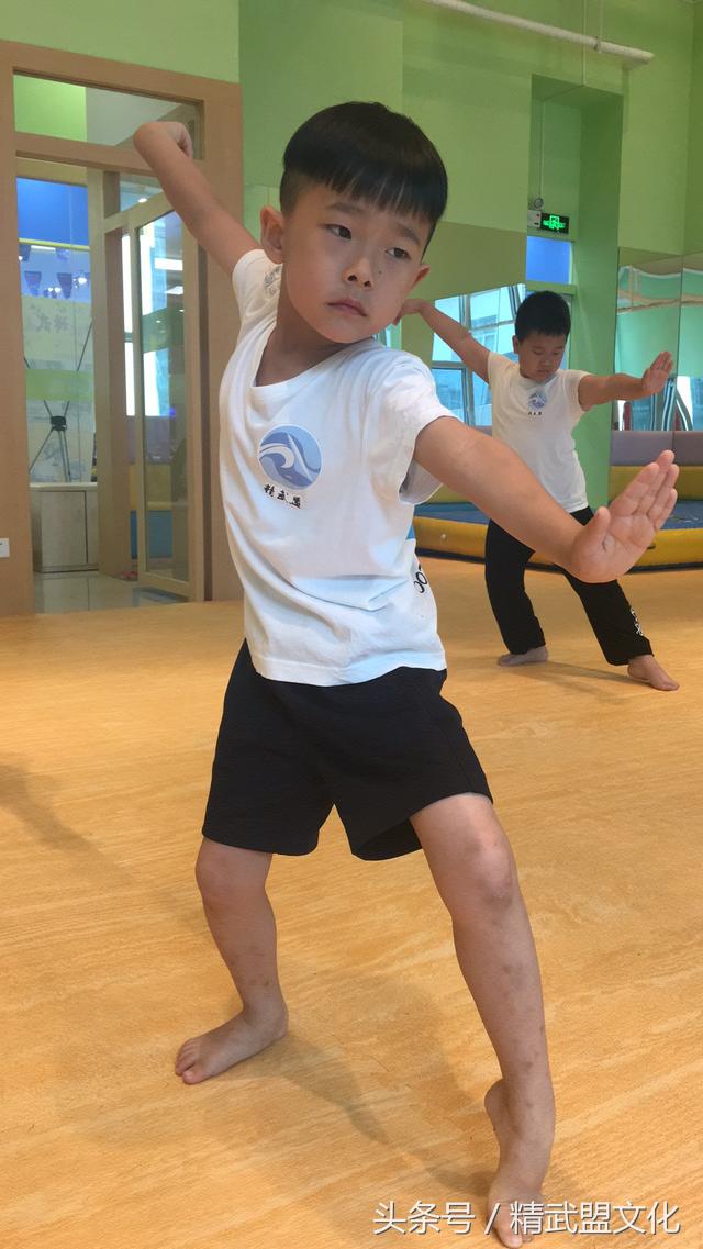 为啥自幼习武,练武为什么要从小开始