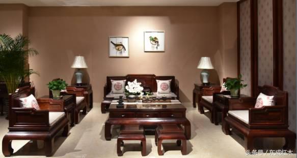 客厅红木沙发摆放风水好吗,红木沙发的摆放风水图