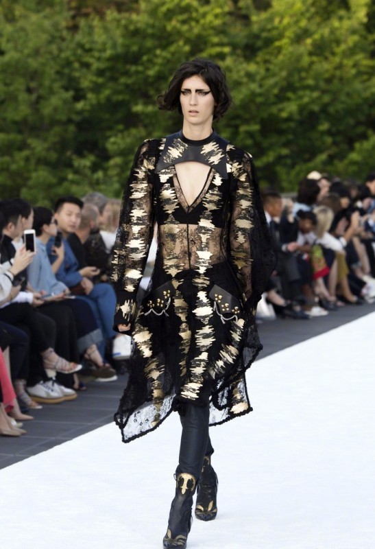 奢侈品lvgucci丝巾大全,奢侈品lv日本