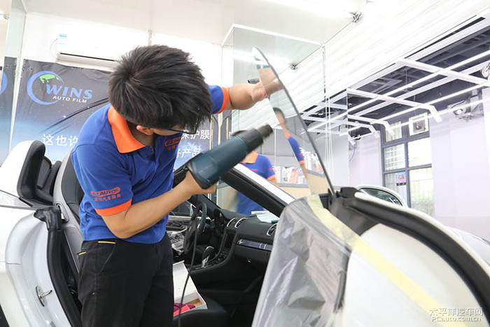 关于汽车镀晶、汽车贴膜，上海壹捷让我们的汽车生活更从容