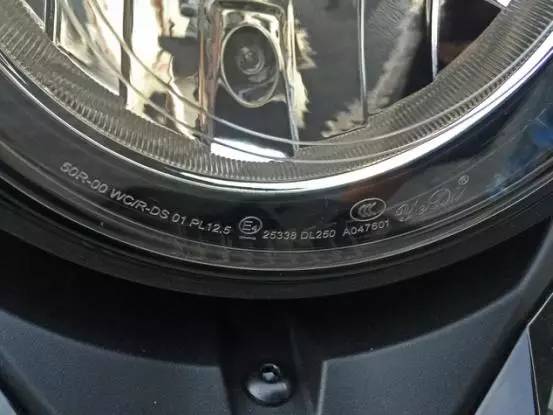 最新豪爵铃木dl250评测视频,18年的豪爵铃木dl250值得买吗