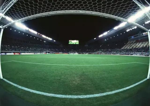 再把“雄起”吼起来!成都足球要“开挂”,球场将超300个