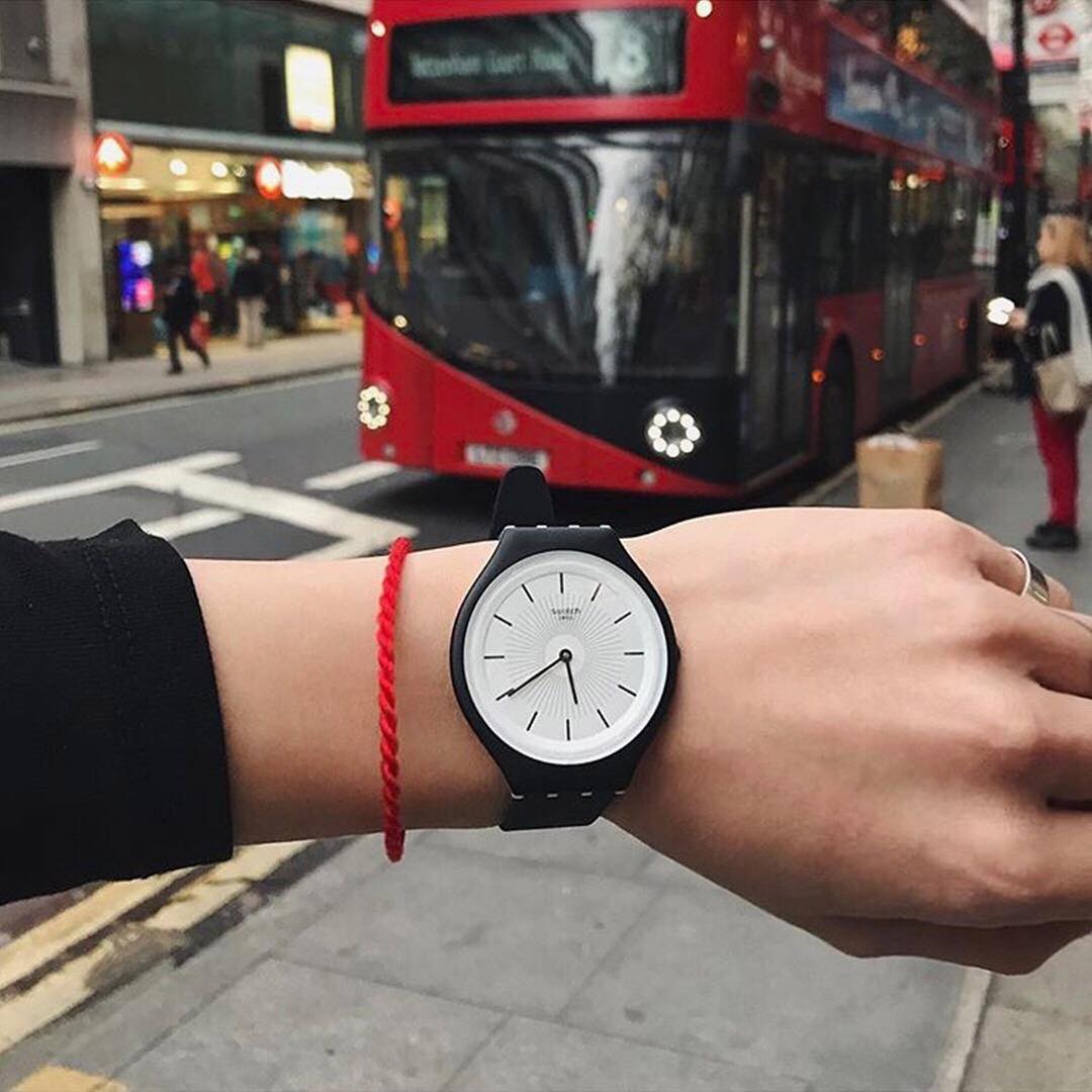 时尚手腕带,小众显瘦时尚轻奢时装