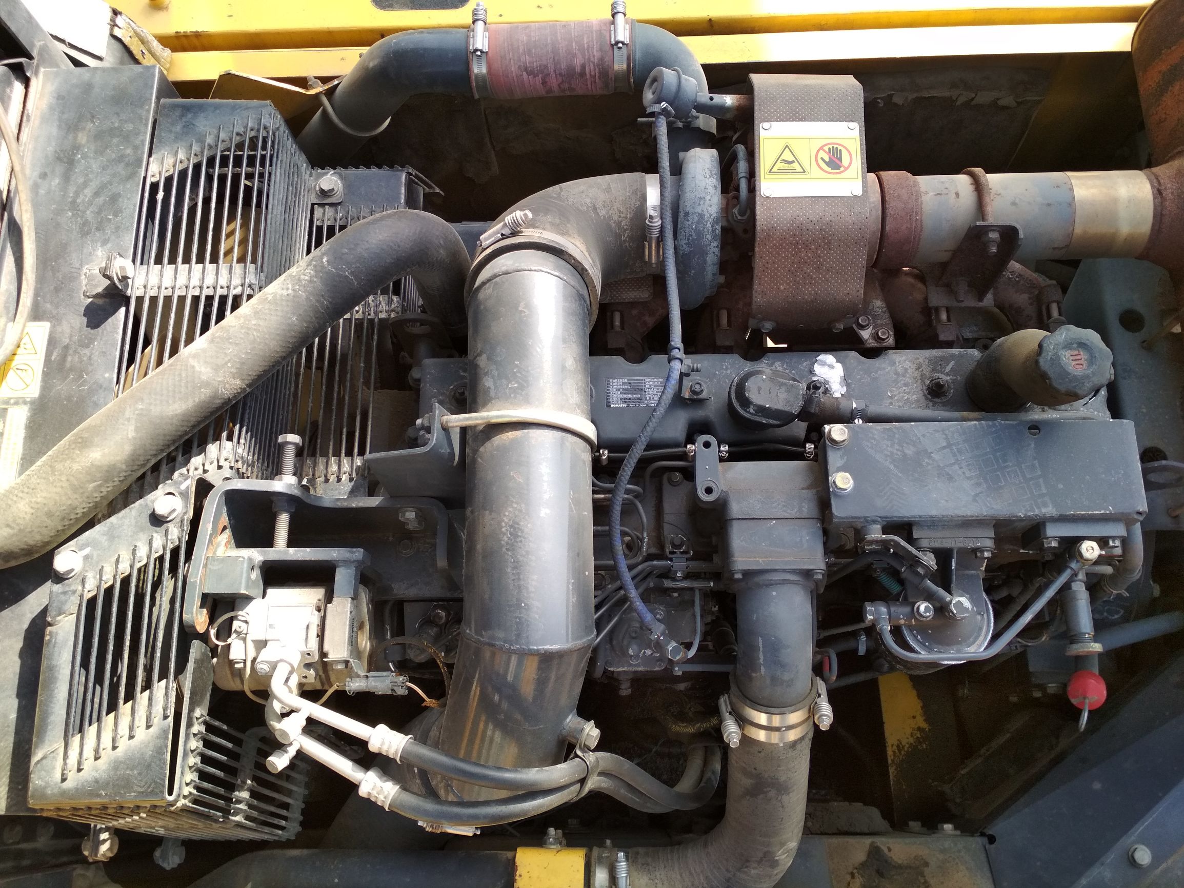 二手挖掘机分析,二手小松110挖掘机