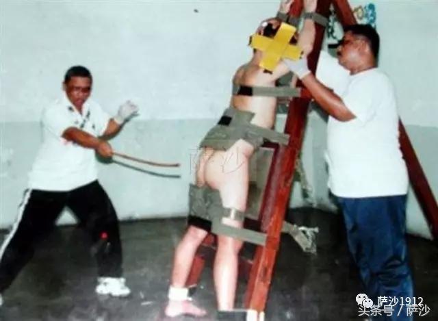 解放军和敌人1v1肉搏,解放军单挑片段