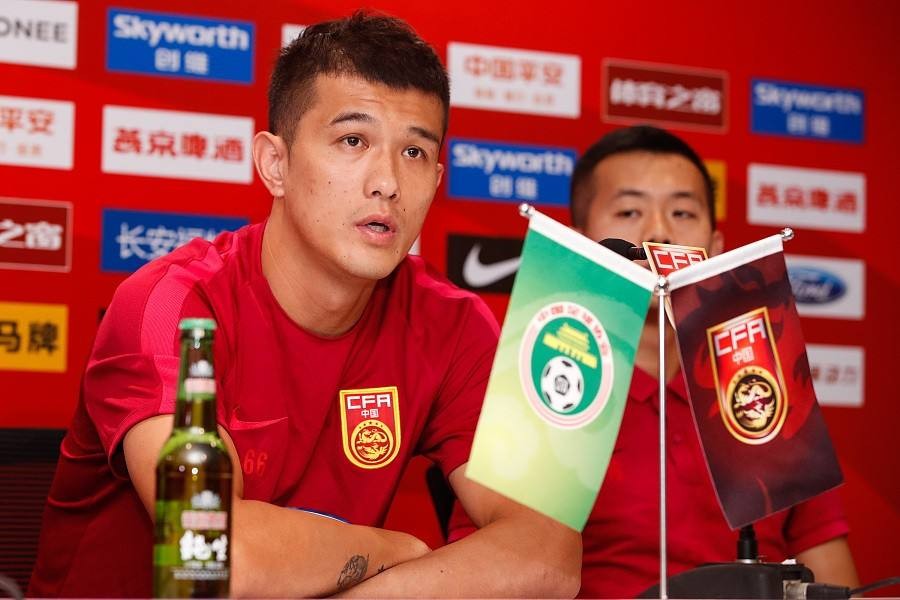 董路国足5分钟集锦,董路从哪里直播国足比赛