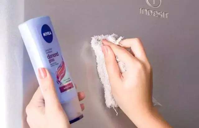 衣服洗缩水了怎么补救小妙招,纯棉衣服缩水了怎么让它变回原形