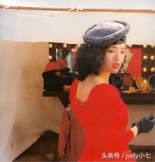 巩俐主演大红灯笼高高挂9集,巩俐大红灯笼高高挂电影