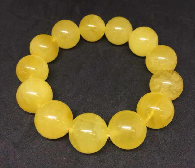 蜜蜡打孔时出现裂纹还可以穿绳吗,怎样看蜜蜡上面的是裂纹还是沁色