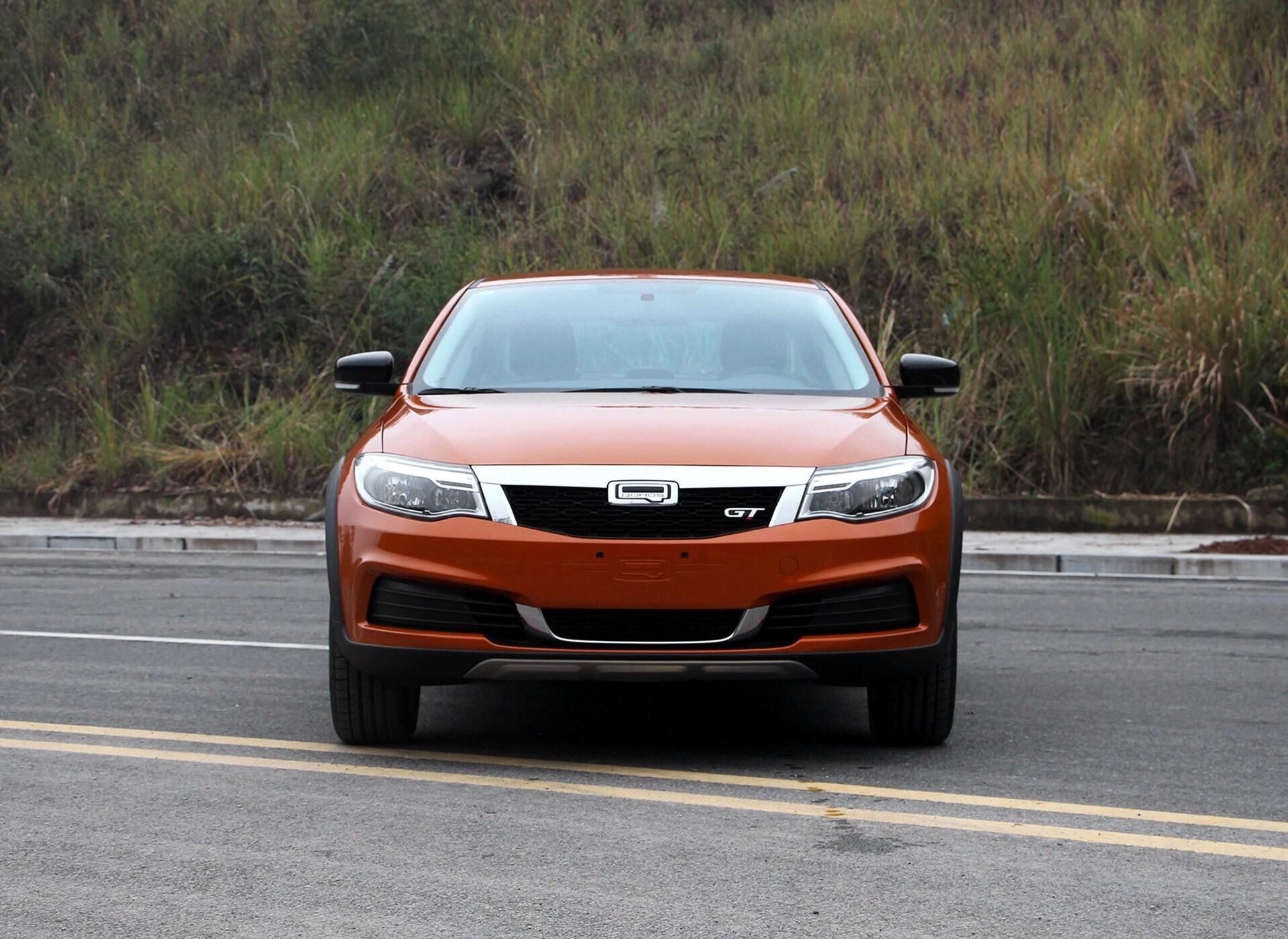 质量不输任何品牌,质量比不上它的价格的成语怎么说