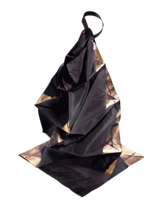 什么是三宅一生布料,三宅一生设计感