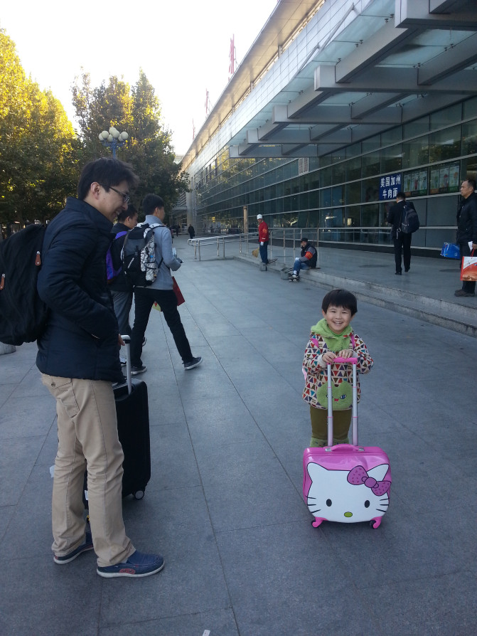 广州香港迪士尼一日游报团,长隆好玩还是迪士尼好玩
