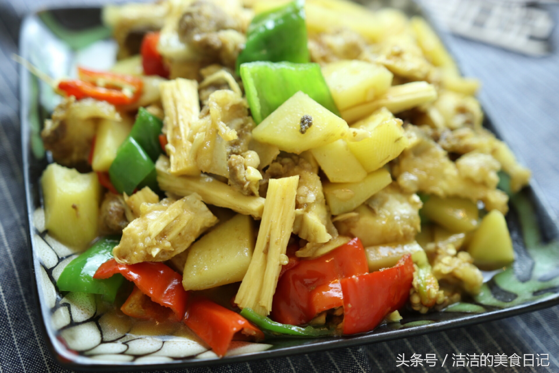 牛板筋怎么烧才能不塞牙,越嚼越香好吃得不得了的牛板筋