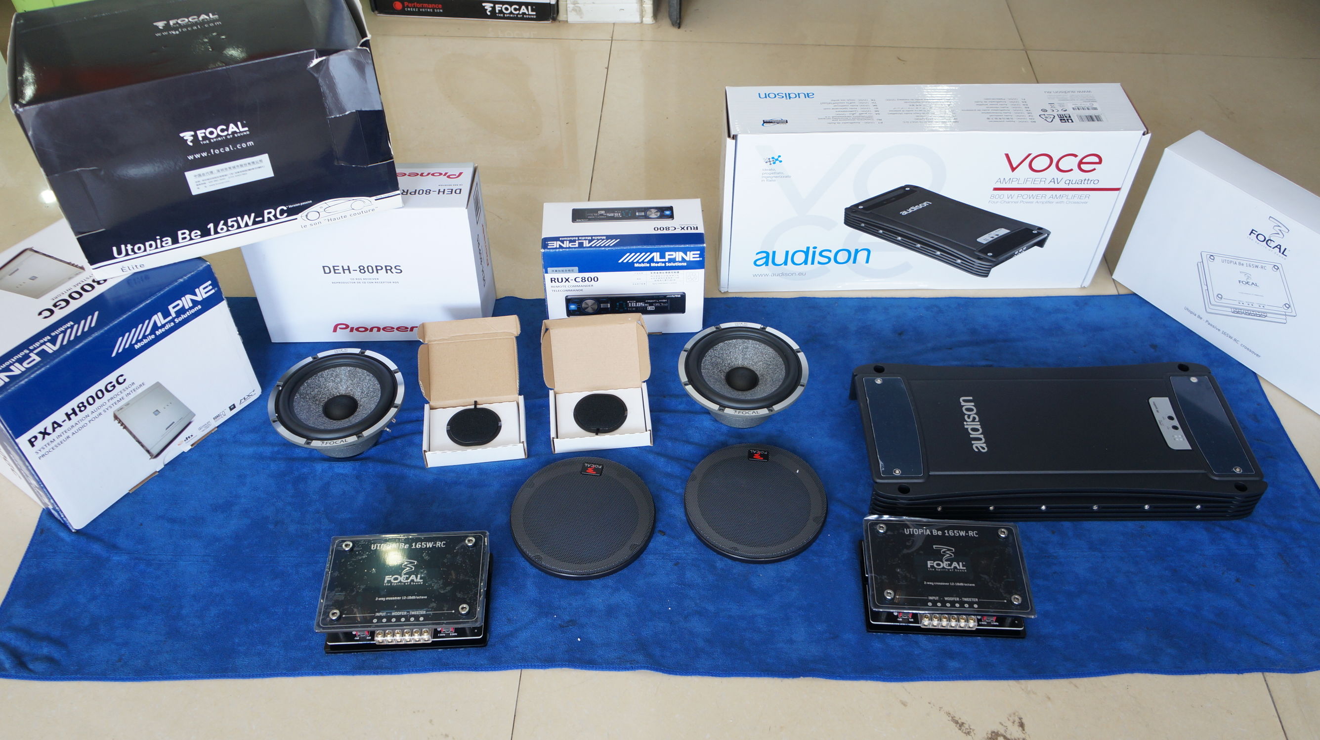 斯柯达明锐12款原车几个鸣笛喇叭,09款斯柯达明锐鸣笛喇叭自己更换