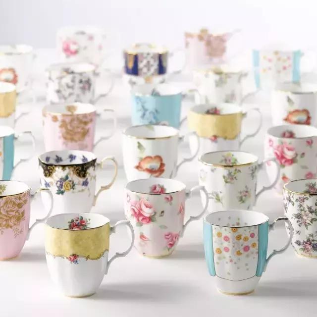 米兰达可儿优雅迷人又亮眼又吸睛,米兰达可儿冻龄护肤秘诀