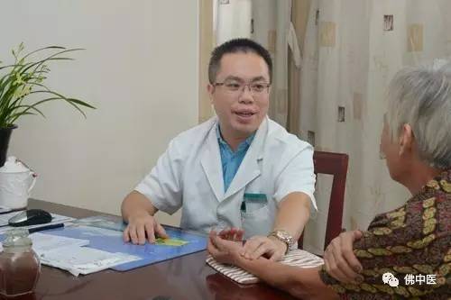 独脚金鲫鱼汤喝多久有效,养生鲫鱼汤