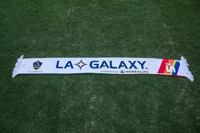 再遇彩虹,洛杉矶银河2018球衣