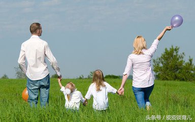 1岁半小孩突然不吃饭怎么办,1岁宝宝不吃辅食妈妈无奈求助