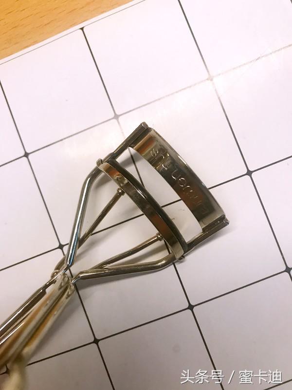 敏感肌肤怎么办,看看一个敏感肌肤的实用妆品清单