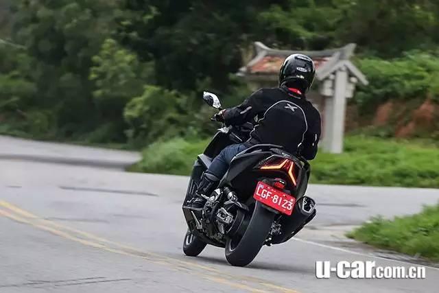 光阳500踏板摩托测试,11万买摩托车