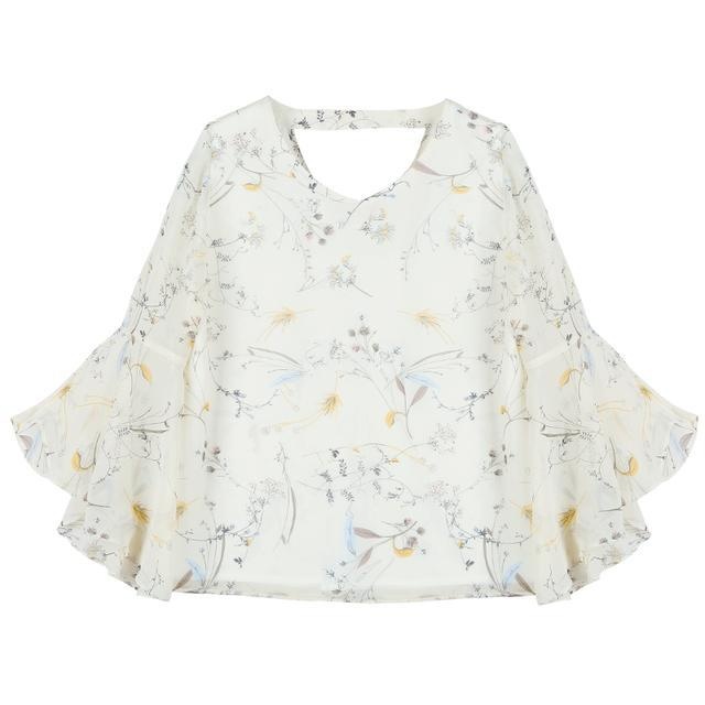 打破单调和枯燥的雪纺衫,雪纺衫可以随意切换各种风格