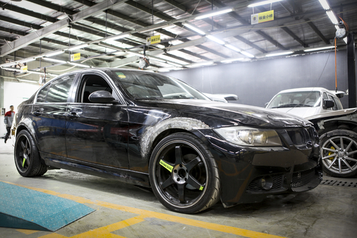 宝马3系最简单改装图片,18款宝马3系改装最佳案例