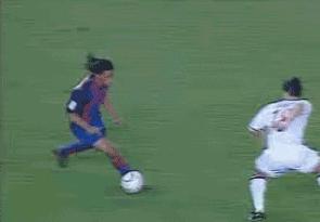 如何训练射门力量和准度,如何训练射门的爆发力