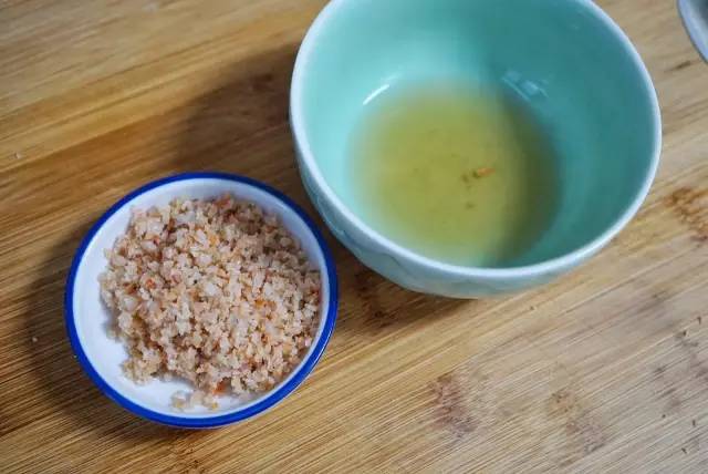 美味可口的皮蛋豆腐凉拌小贴士,又到夏天了各种小吃